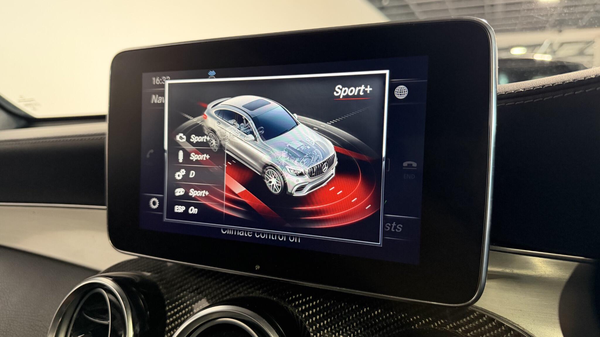 Mercedes-Benz GLC 4.0 GLC63 V8 BiTurbo AMG (Premium) Coupe SpdS MCT 4MATIC+ Euro 6 (s/s) 5dr